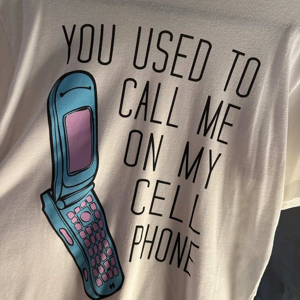 Drake Tee📱 - Picture 3 of 5
